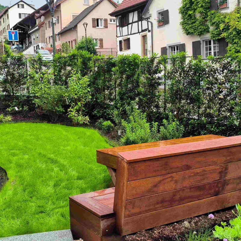 Jardin avec massif Cernay 7