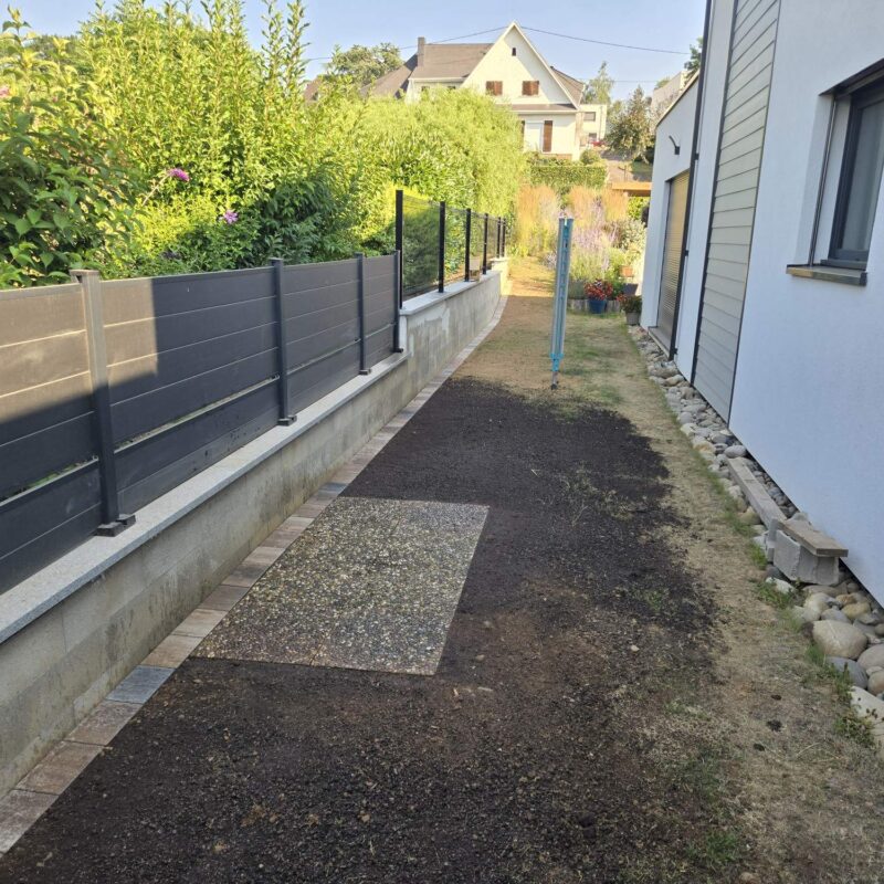 Pavage + plantation H&eacute;ricourt 17