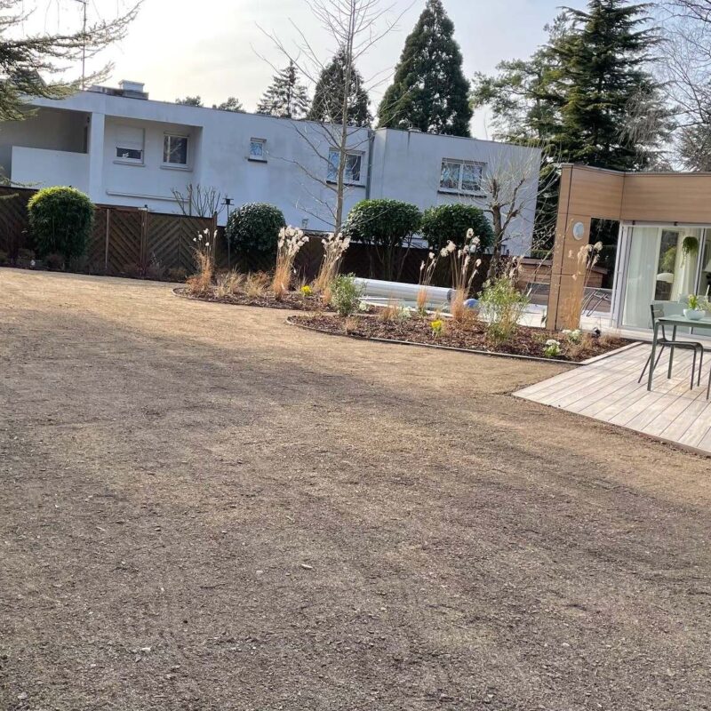 Piscine + Terrasse en bois Illzach 0